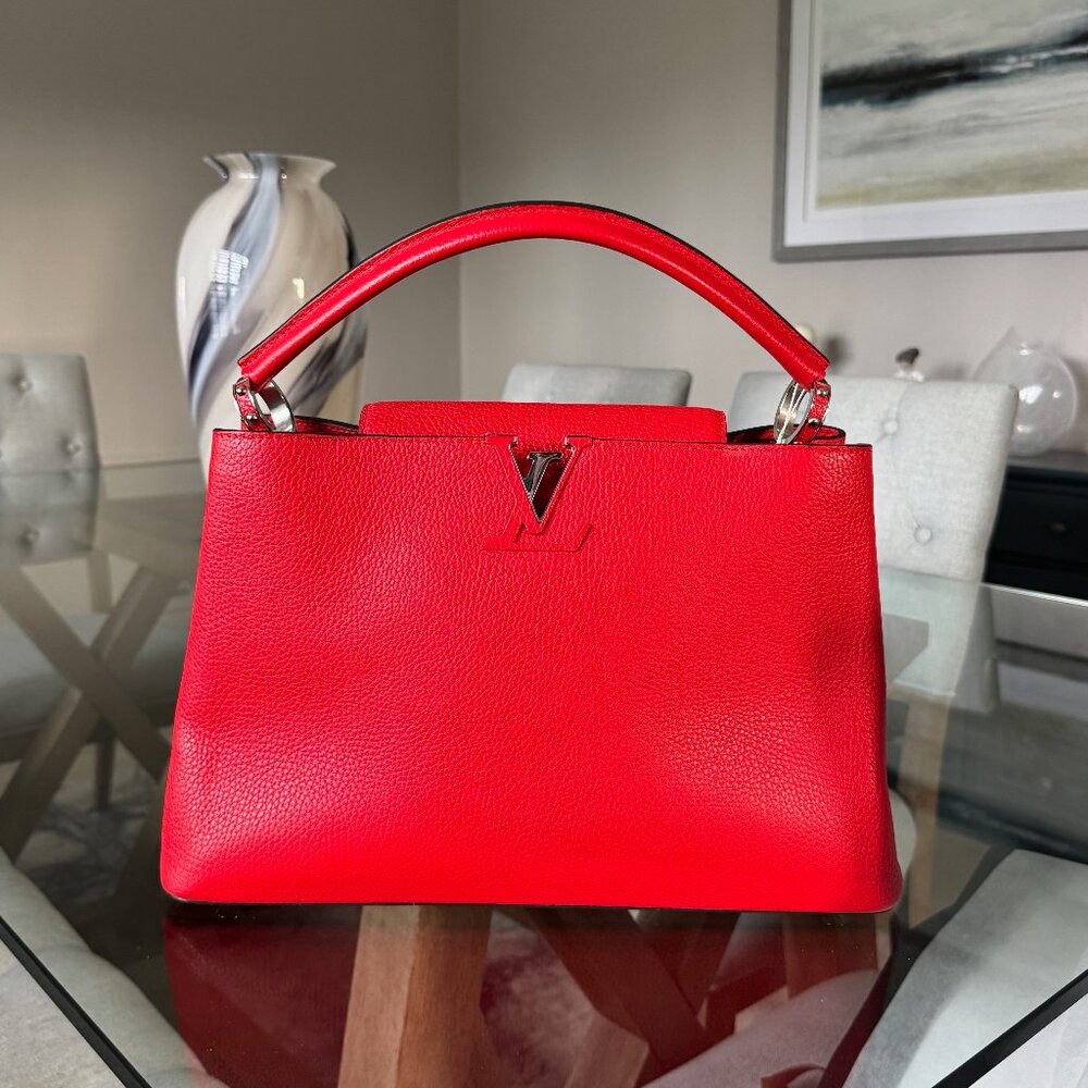 LOUIS VUITTON LEATHER Capucines MM Red